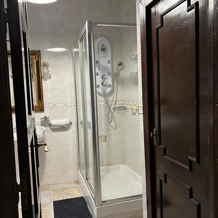 Apartamento en el Centro histórico de Málaga Esterno foto