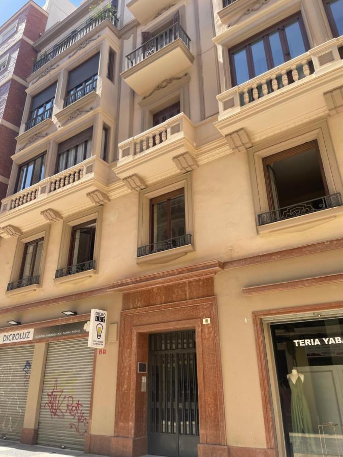 Apartamento en el Centro histórico de Málaga Esterno foto