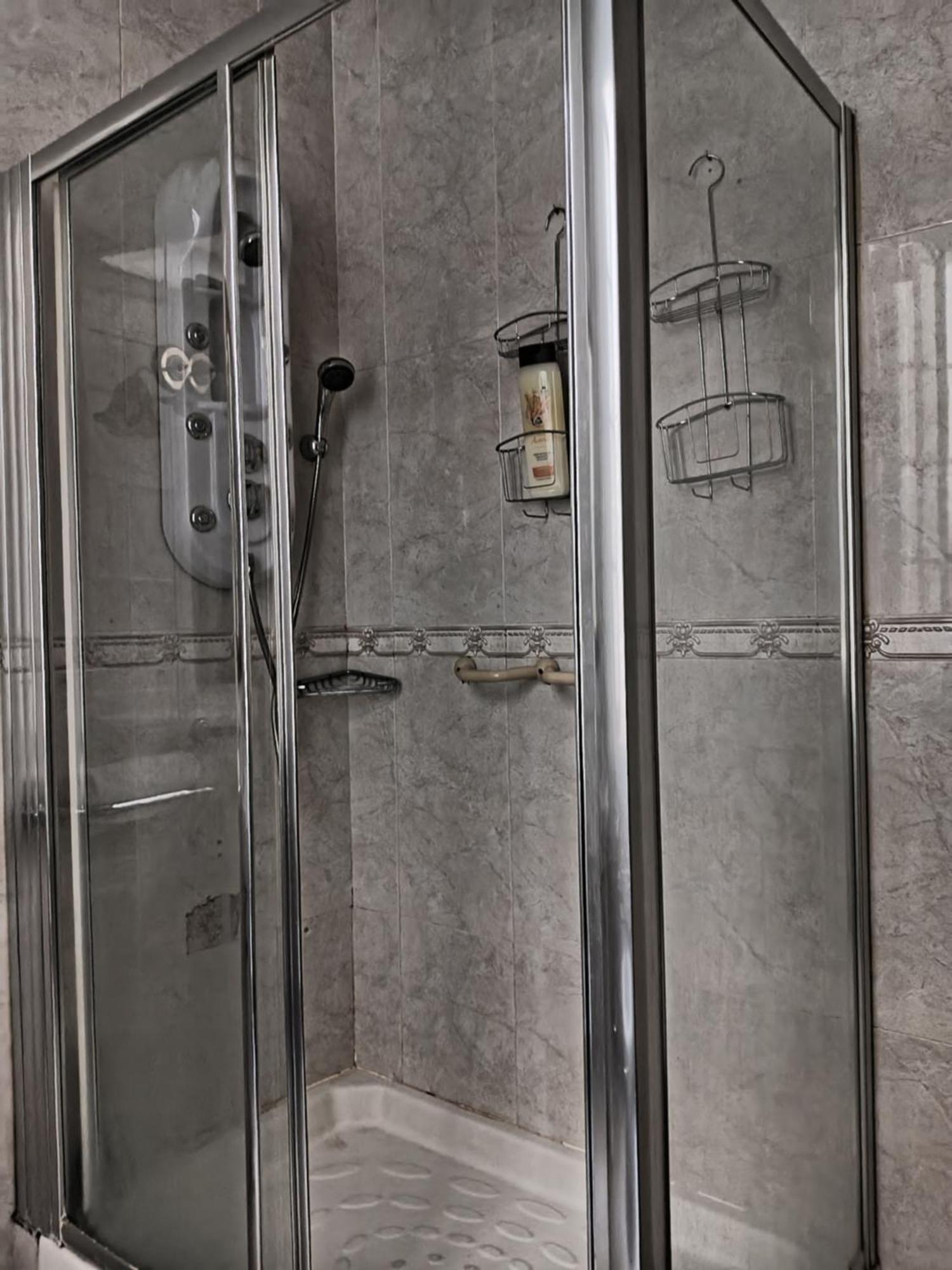 Apartamento en el Centro histórico de Málaga Esterno foto